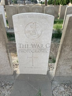BAGHDAD (NORTH GATE) WAR CEMETERY - JOYNES, T